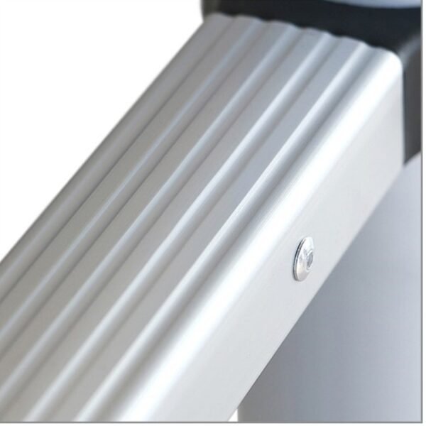 Climb-It Telescopic Ladder - Image 7