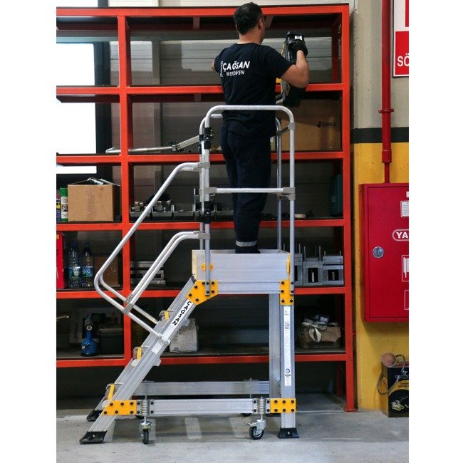 Climb-It Weight Reactive Steps with Safety Gate - Image 8