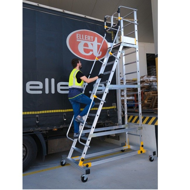 Climb-It Mobile Steps with Safety Gate - Image 7
