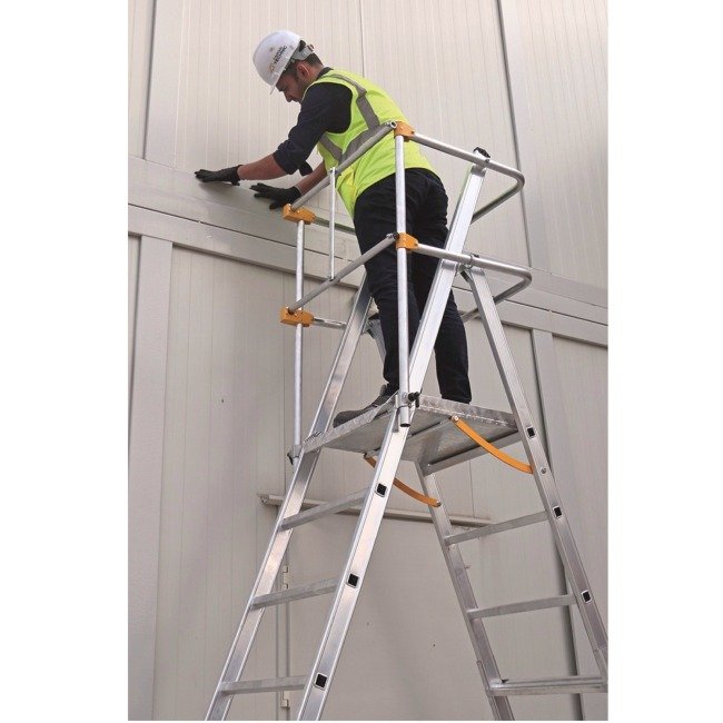 Climb-It Telescopic Platform Ladder - Image 2