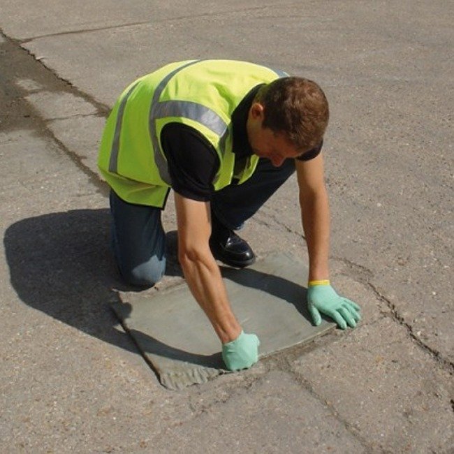 Clay Drain Covers - Image 2
