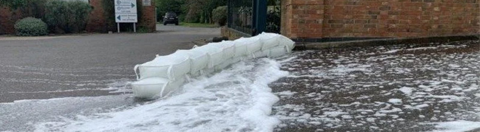 Fosse Flood Cube Water Activated Flood Barrier